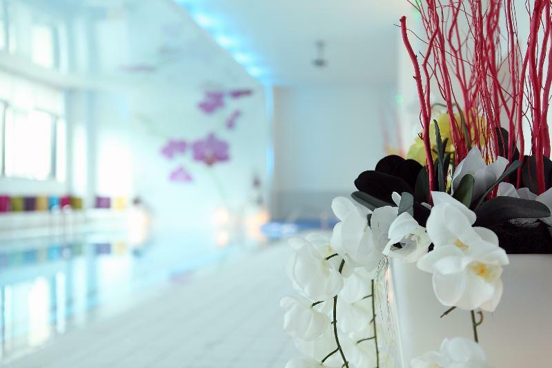 Penthouse Orhideea Aparthotel Bucharest Exterior photo